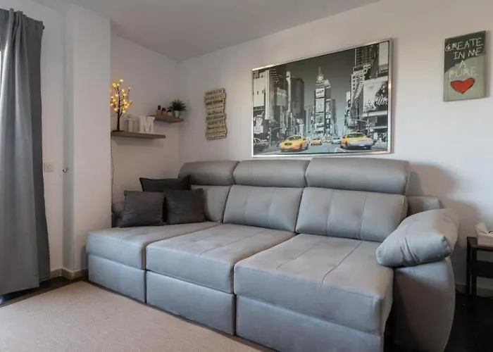 An With An Ocean View Daire Marbella